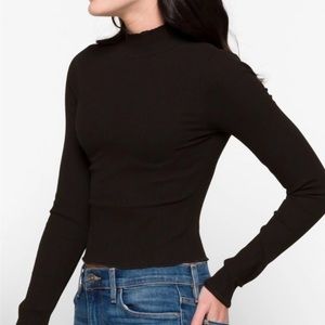 Good American Mockneck ribbed cropped top